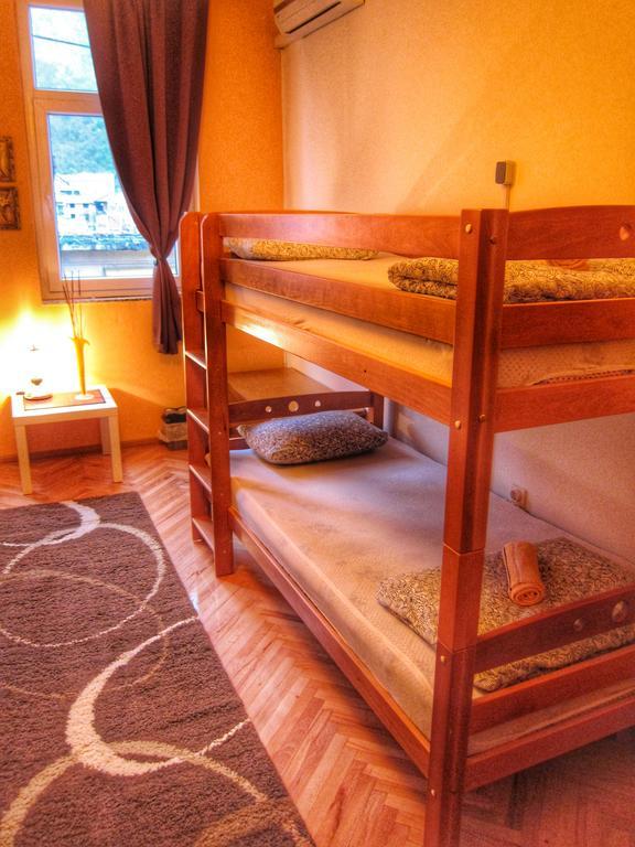 מוסטר Hostel Taso'S House מראה חיצוני תמונה