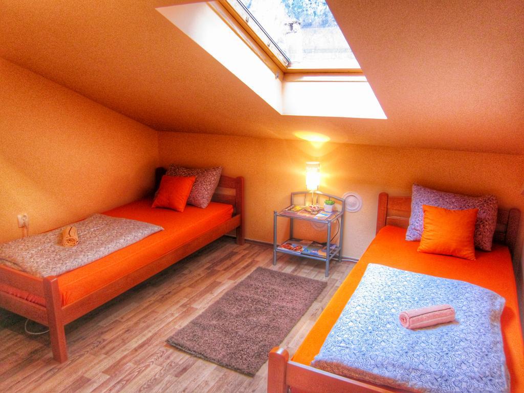 מוסטר Hostel Taso'S House מראה חיצוני תמונה